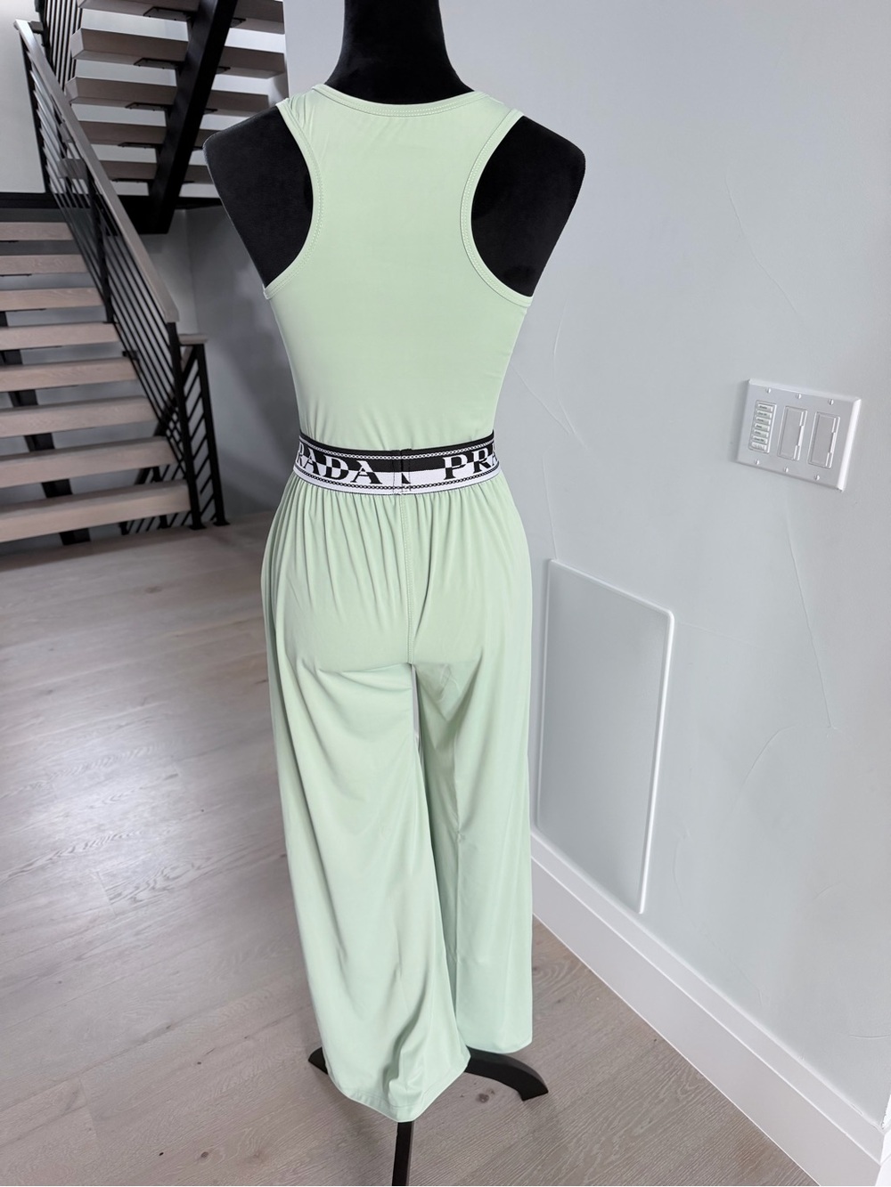 Prada Milano Mint Green Tank top with Wide Leg Matching pats with pockets size S - Picture 4 of 4